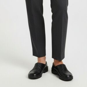 Clarks black leather loafers 8